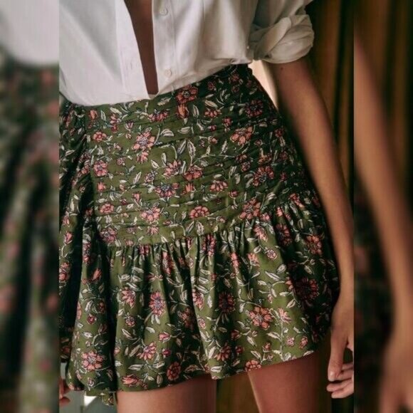 Sézane Julia Skirt | Khaki Indian flowers - Picture 2 of 16